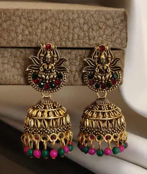 NEW TRANDING HANDMADE LAXMI JI EARRING FOR WOMEN AND GIRLS.