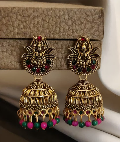 NEW TRANDING HANDMADE LAXMI JI EARRING FOR WOMEN AND GIRLS.